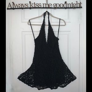 Black Lace Dress - kimchi blue MED - Gently
